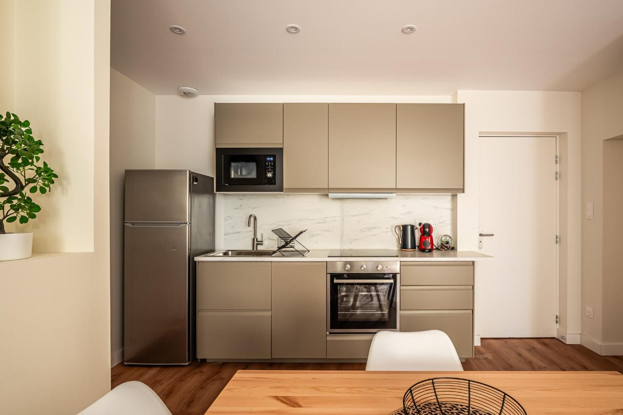 Chaleureux Appartement, Centre Ville Нарбонна Экстерьер фото